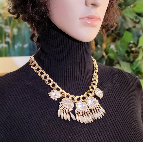 Huge Clear Rhinestones Statement Link Necklace - Picture 4 of 7